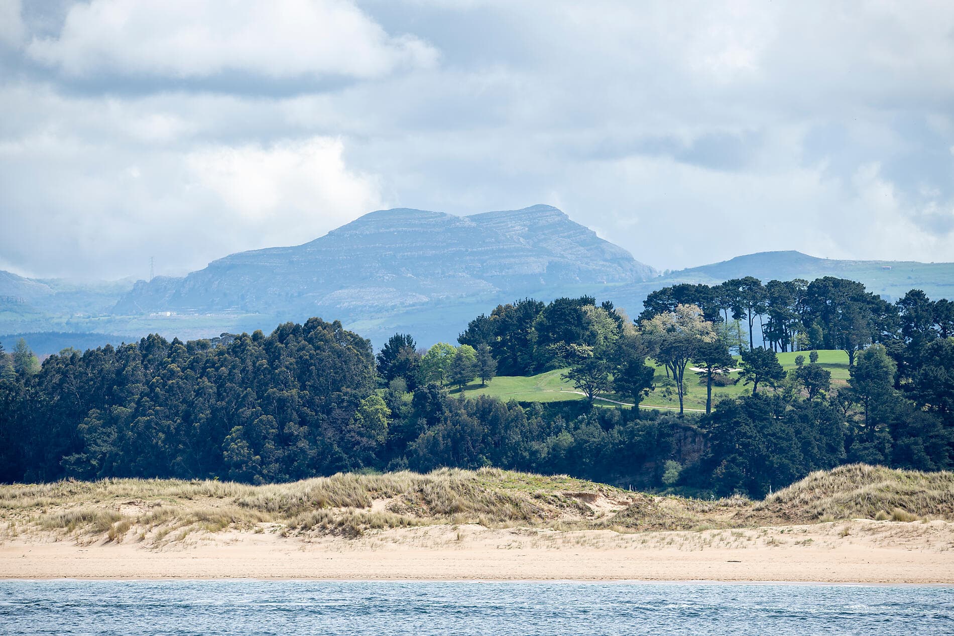 L'été au vert, le long du Golfe de Gascogne et de la péninsule ibérique